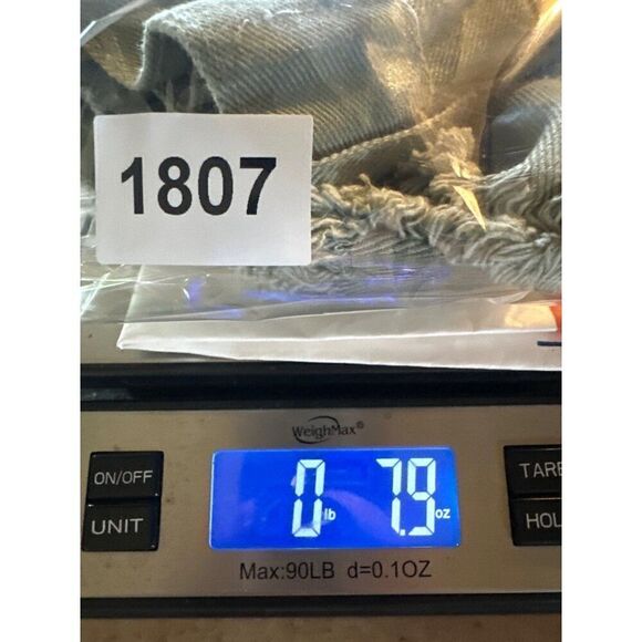 NWT Love Tree Olive Green Distressed Shorts-Destroyed Hem  Size Medium - Picture 13 of 15